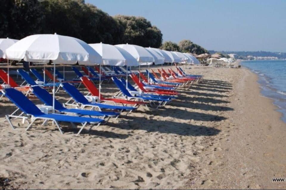 Apartment By The Sea,Neoi Epivates Beach, Thessaloniki Неи-Эпиватай Экстерьер фото
