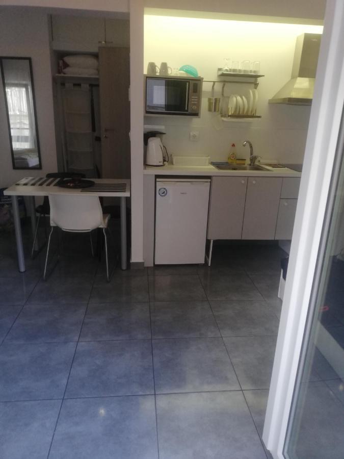 Apartment By The Sea,Neoi Epivates Beach, Thessaloniki Неи-Эпиватай Экстерьер фото